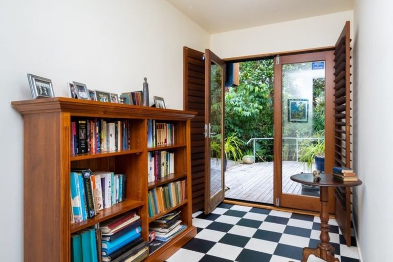 Photo of property in 73 Kopanga Road, Havelock North, 4130