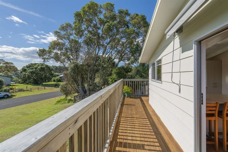 Photo of property in 63 Oyster Drive, Cooks Beach, Whitianga, 3591
