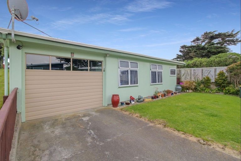 Photo of property in 59 Rua Avenue, Waitarere Beach, Levin, 5510