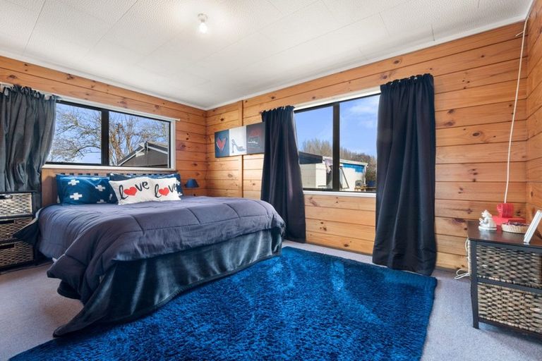 Photo of property in 811a Main North Road, Belfast, Christchurch, 8051