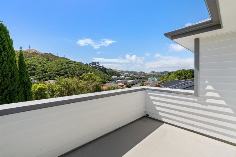 Photo of property in 16 Eastcott Grove, Churton Park, Wellington, 6037