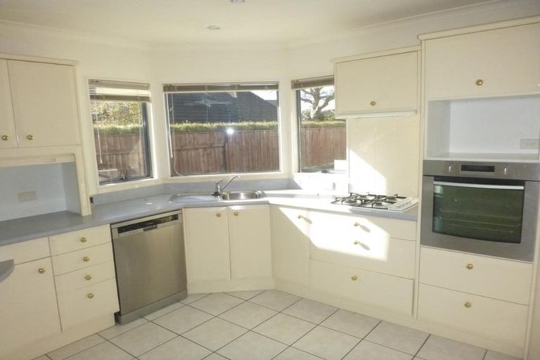 Photo of property in 59 Hautana Street, Woburn, Lower Hutt, 5010