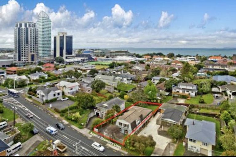 Photo of property in 6 Burns Avenue, Takapuna, Auckland, 0622