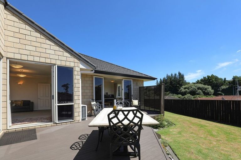 Photo of property in 75 Kinloch Drive, Bethlehem, Tauranga, 3110
