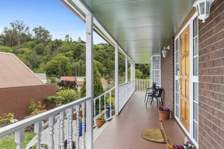 Photo of property in 89 Glenross Street, Glenross, Dunedin, 9011