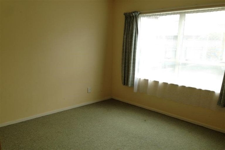 Photo of property in 2/1023 Southland Road, Raureka, Hastings, 4120