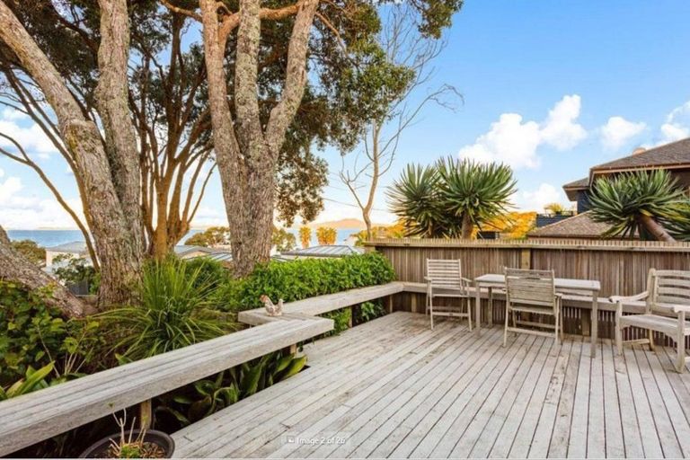 Photo of property in 7a View Road, Campbells Bay, Auckland, 0630
