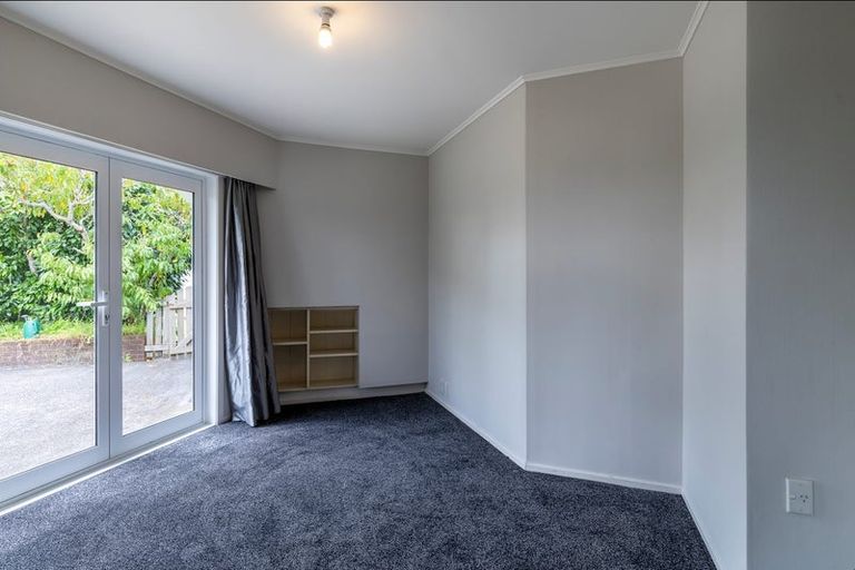 Photo of property in 265 Titirangi Road, Titirangi, Auckland, 0604