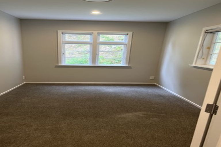 Photo of property in 479 Ohiro Road, Brooklyn, Wellington, 6021