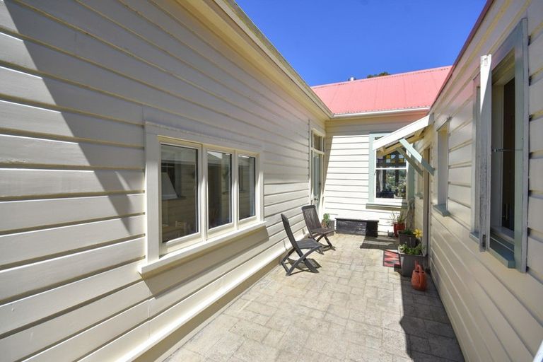Photo of property in 263 Upper Junction Road, Sawyers Bay, Port Chalmers, 9023