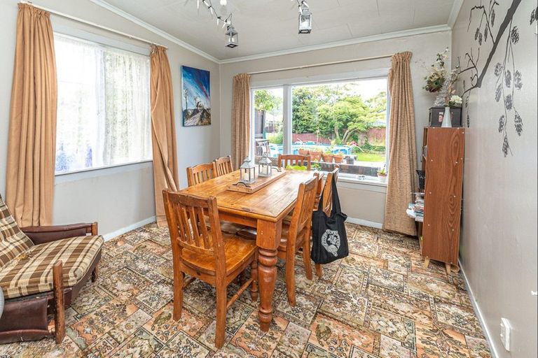 Photo of property in 10 Brunswick Road, Aramoho, Whanganui, 4500