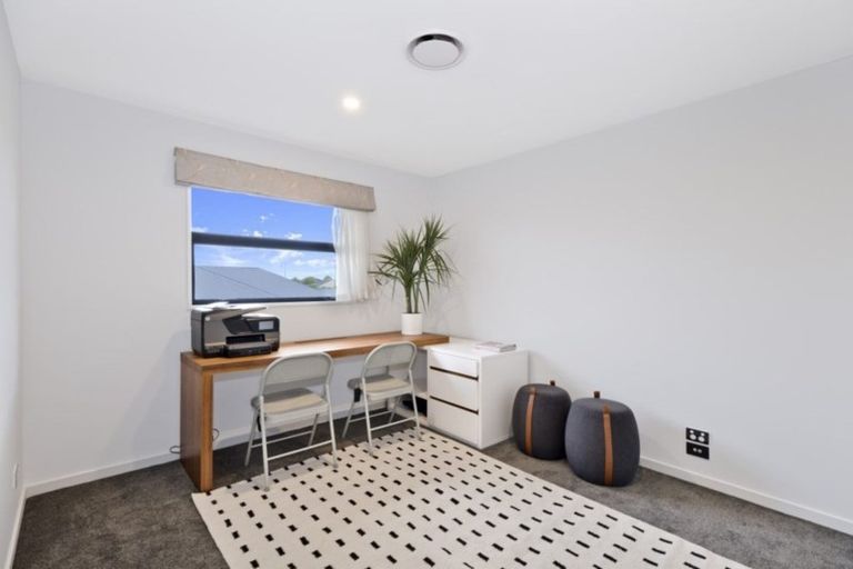Photo of property in 2 Josephine Crescent, Aidanfield, Christchurch, 8025
