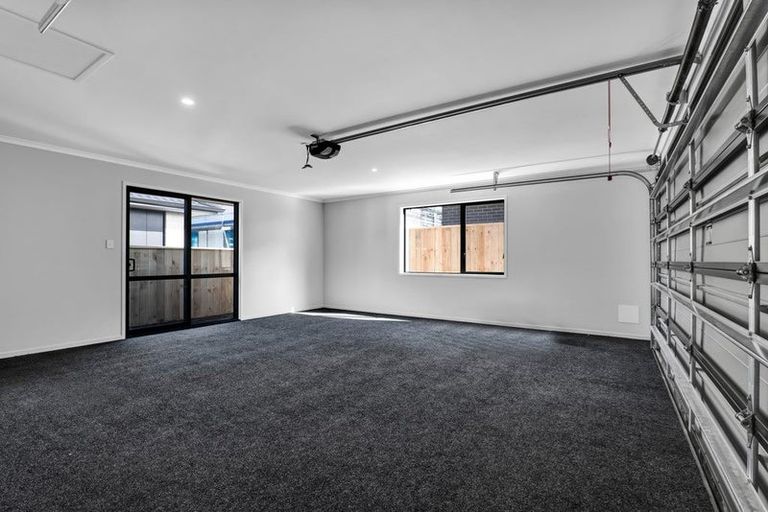 Photo of property in 1 Vogue Circle, Vogeltown, New Plymouth, 4310