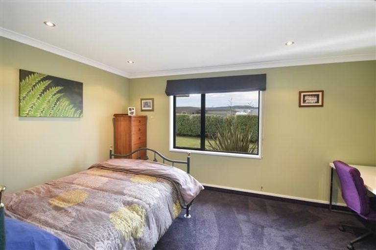 Photo of property in 7 William James Close, Mosgiel, 9024