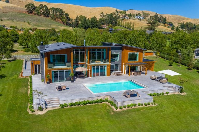 Photo of property in 145 Dry Hills Lane, Riverlands, Blenheim, 7274