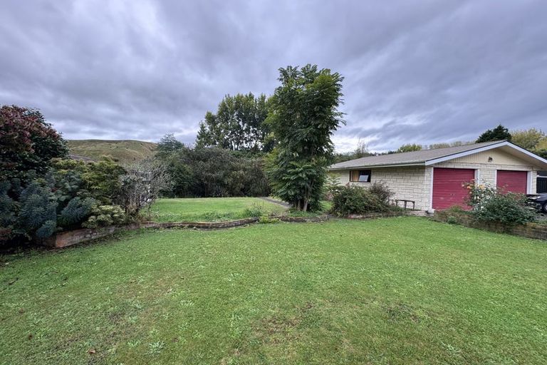 Photo of property in 3249 State Highway 1, Hunterville, 4784