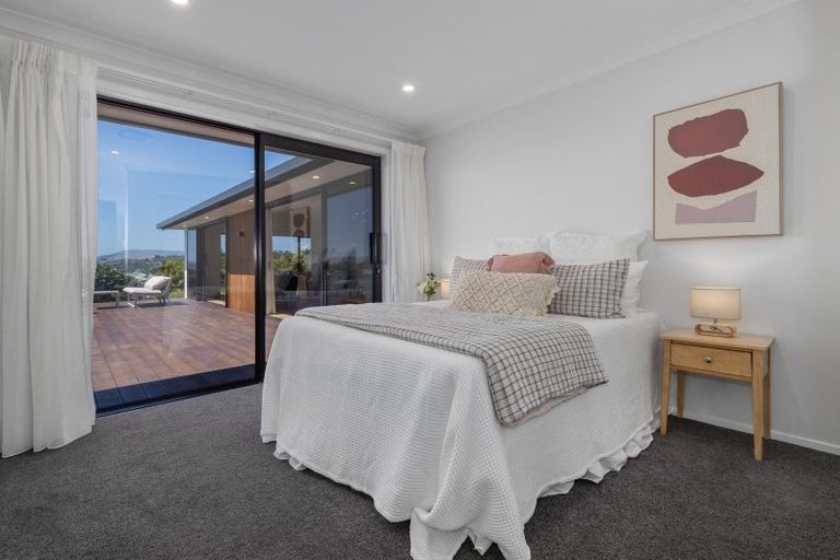 Photo of property in 60b Queen Charlotte Drive, Aotea, Porirua, 5024