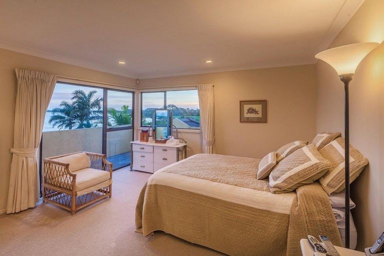 Photo of property in 62 Keywella Drive, Conifer Grove, Takanini, 2112