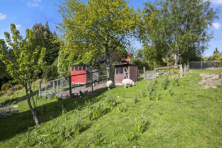 Photo of property in 222 Chain Hills Road, Chain Hills, Dunedin, 9076