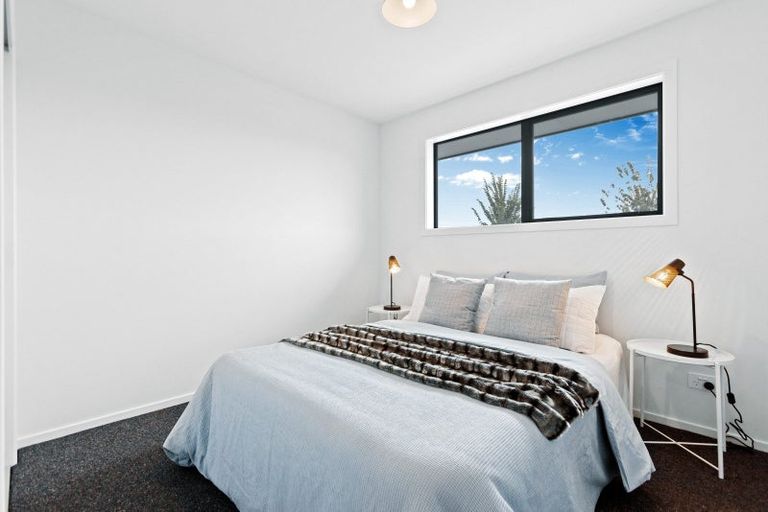 Photo of property in 37 Woodpecker Street, Lake Hawea, 9382