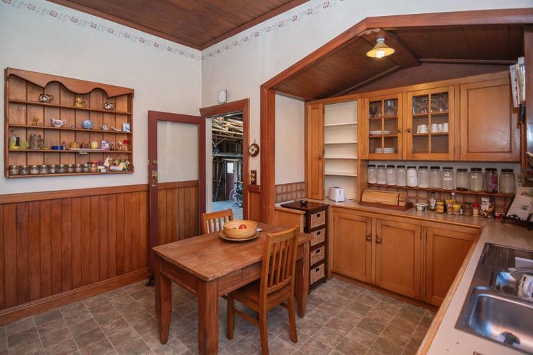 Photo of property in 37 Saint Leonards Road, Temuka, 7920