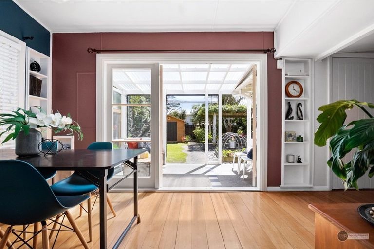 Photo of property in 14 Bristol Square, Hutt Central, Lower Hutt, 5010