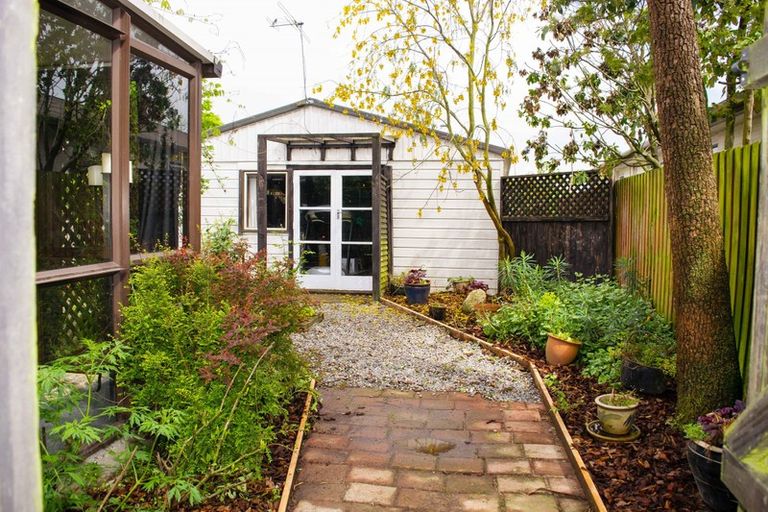 Photo of property in 32 Kowhai Avenue, Rangiora, 7400