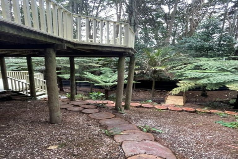 Photo of property in 42 Collie Street, Hillpark, Auckland, 2102