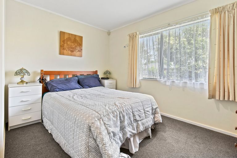 Photo of property in 26a Cosgrave Road, Papakura, 2110