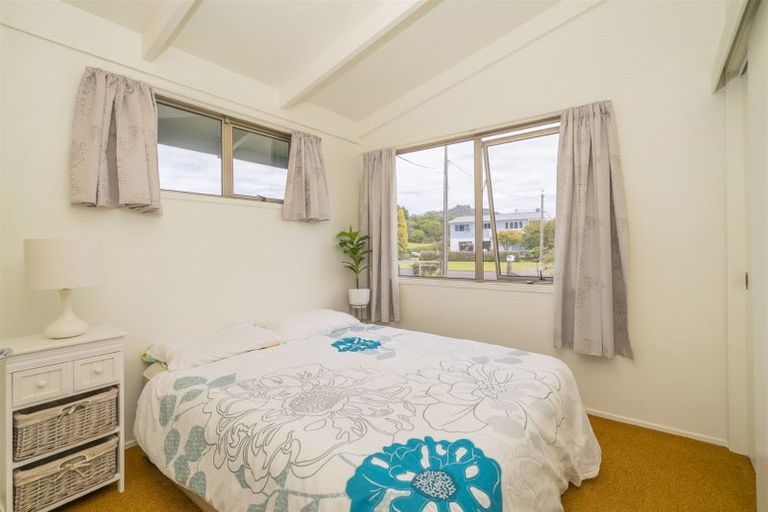 Photo of property in 27 Hornsea Road, Tairua, 3508