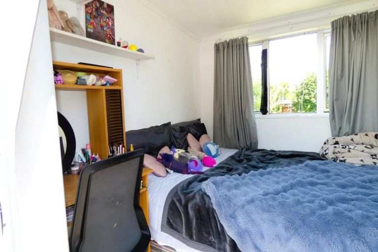 Photo of property in 58 Brougham Street, Westport, 7825