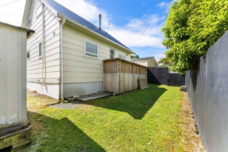 Photo of property in 5-7 Annabell Grove, Haywards, Lower Hutt, 5018