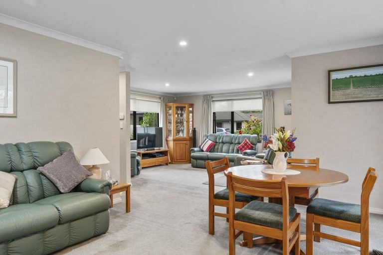 Photo of property in 5/31 Te Aute Road, Havelock North, 4130