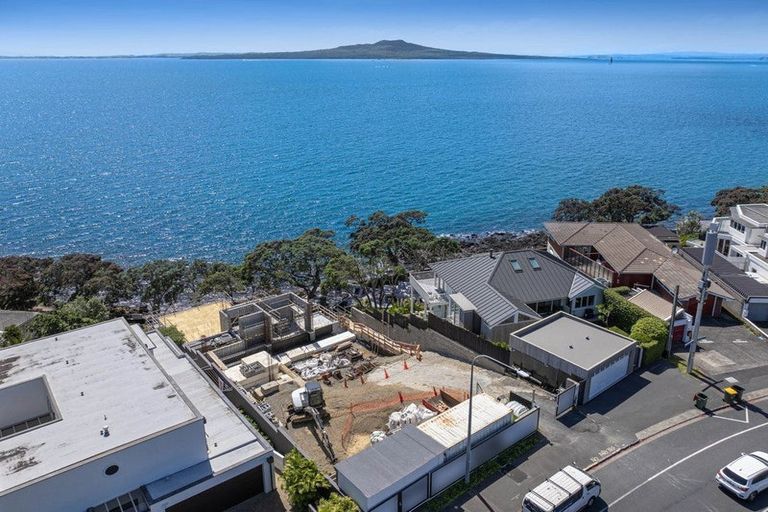Photo of property in 5 Kitchener Road, Takapuna, Auckland, 0622