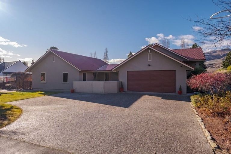 Photo of property in 4 Bell Avenue, Cromwell, 9310