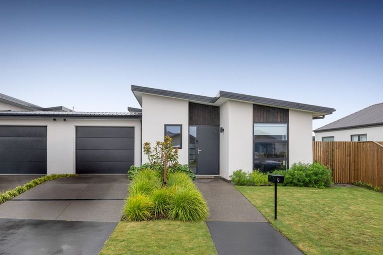 Photo of property in 9 Coney Place, Rolleston, 7614