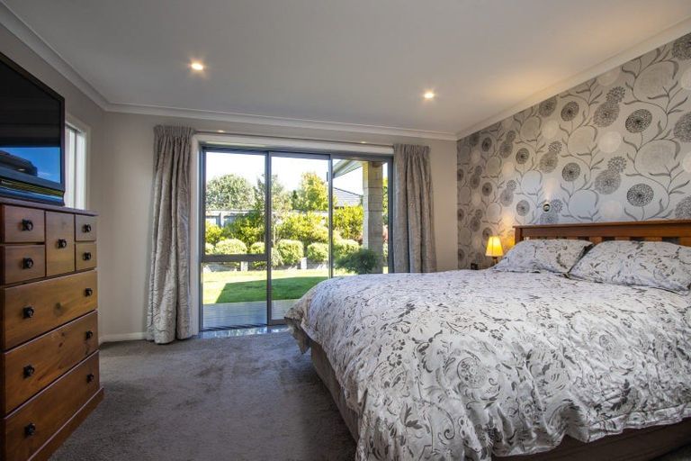 Photo of property in 6 John Sutton Place, Richmond, 7020