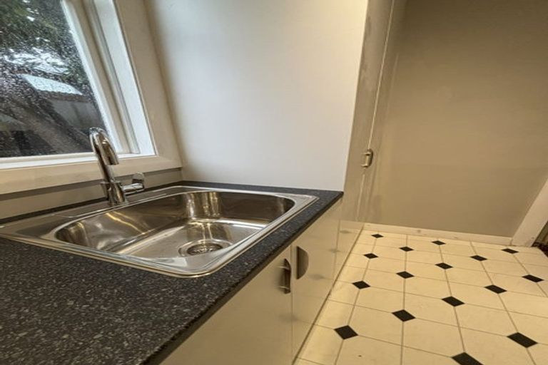 Photo of property in 158 Naenae Road, Naenae, Lower Hutt, 5011