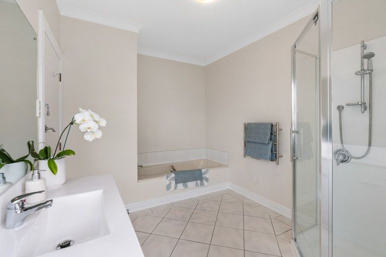 Photo of property in 6 Quadrant Road, Onehunga, Auckland, 1061