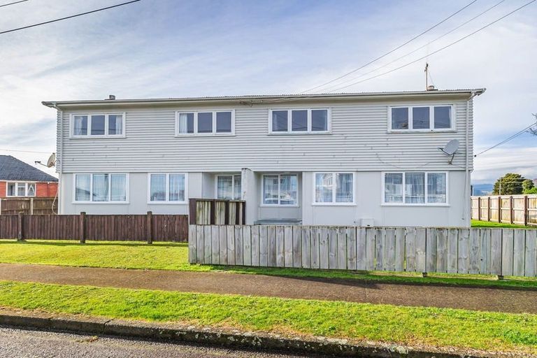 Photo of property in 11 Mahoe Street, Levin, 5510