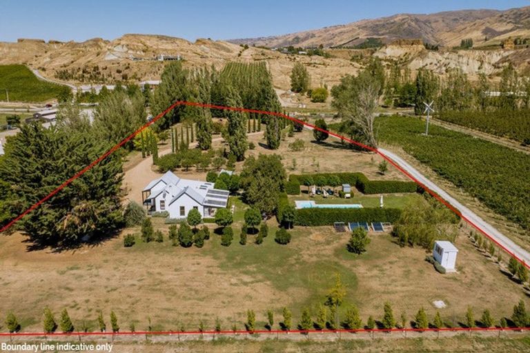 Photo of property in 90 Felton Road, Bannockburn, Cromwell, 9384