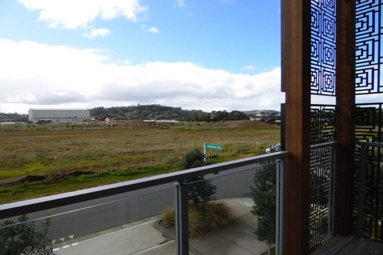 Photo of property in 32 Chaffinch Road, Hobsonville, Auckland, 0616