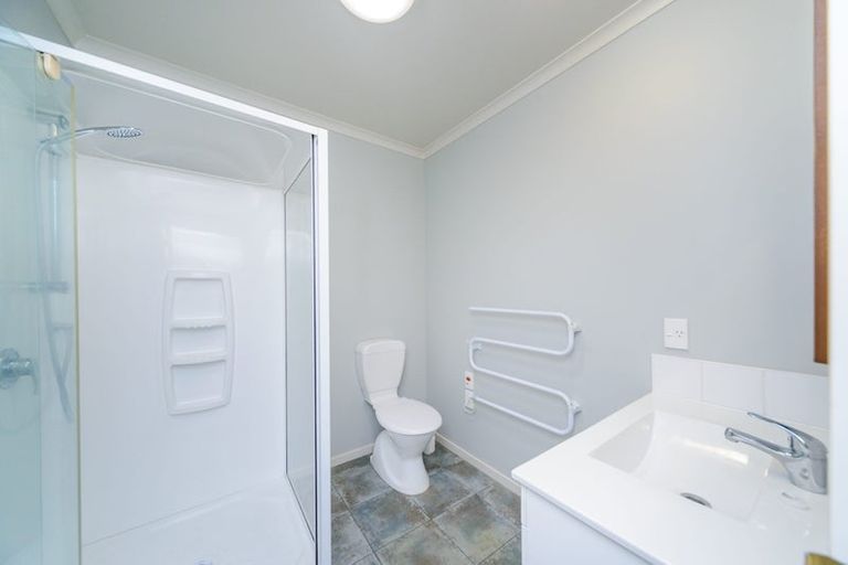 Photo of property in 9 Foxtail Fern, Kelvin Grove, Palmerston North, 4414