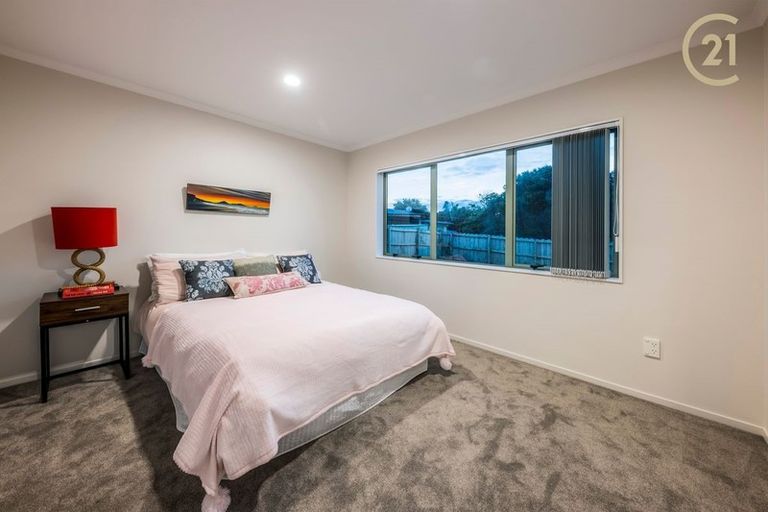 Photo of property in 71 Medvale Avenue, Flat Bush, Auckland, 2019