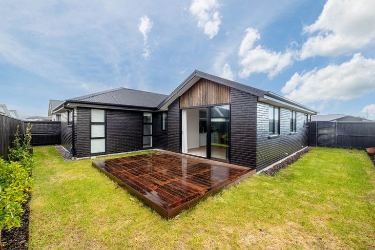 Photo of property in 23 Skibbereen Drive, Halswell, Christchurch, 8025