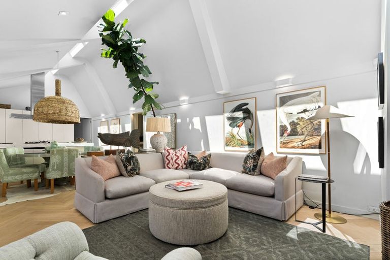 Photo of property in 849 Cashmere Road, Halswell, Christchurch, 8025