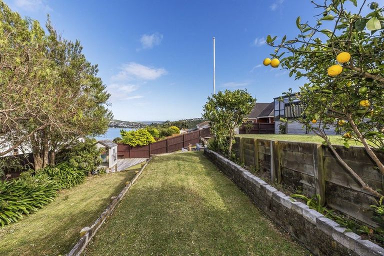 Photo of property in 20 Halladale Road, Papakowhai, Porirua, 5024