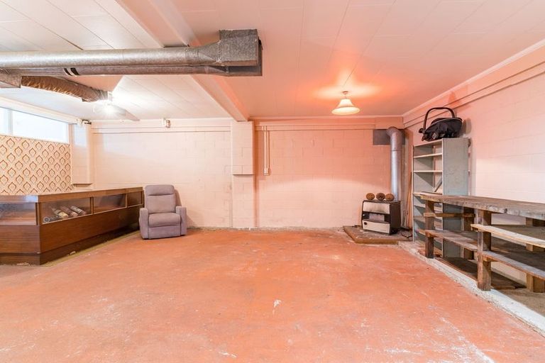 Photo of property in 202 Wakari Road, Helensburgh, Dunedin, 9010