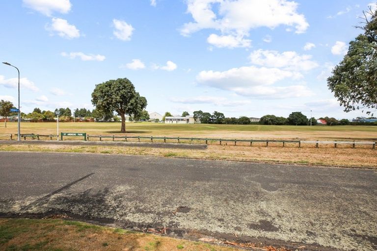 Photo of property in 68 English Street, St Andrews, Hamilton, 3200