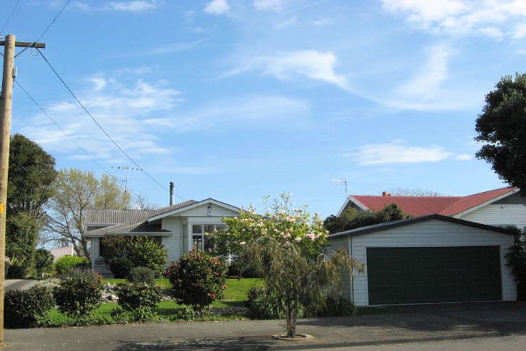 Photo of property in 13 Gonville Avenue, Gonville, Whanganui, 4501